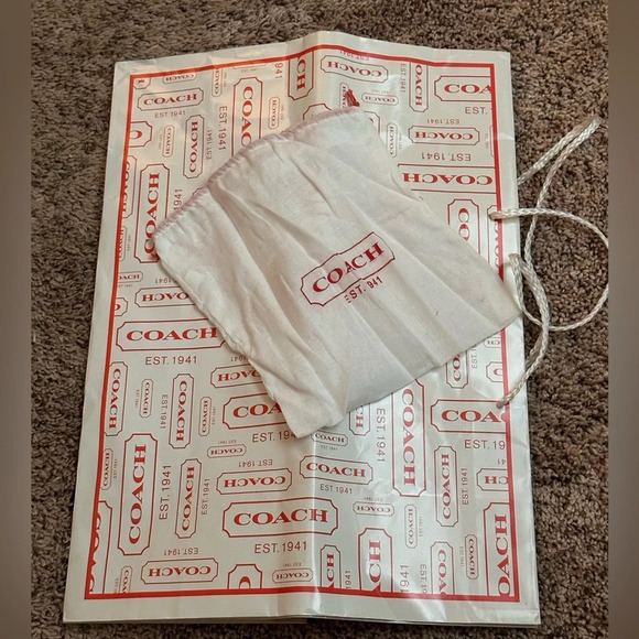 Coach gift bag and dust bag bundle - Picture 1 of 4